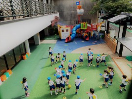 朝の活動・自由遊び